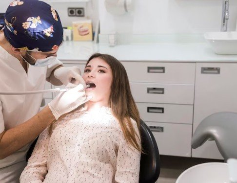 Best Dental Crown Specialist in Greater Noida West