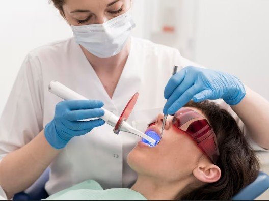 Best Cosmetic Dentistry Treatment in Greater Noida West