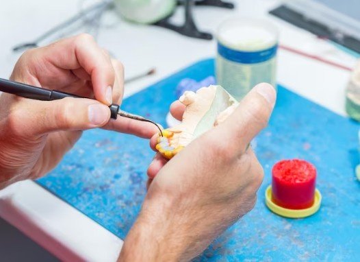 Best Flexible Denture Service in Greater Noida West