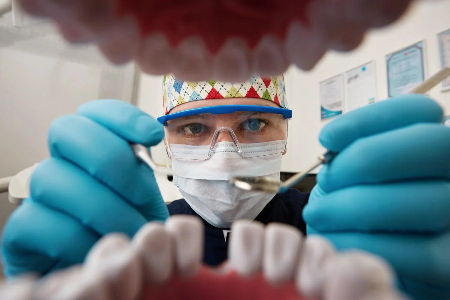 Best Dental Crown Services in Greater Noida