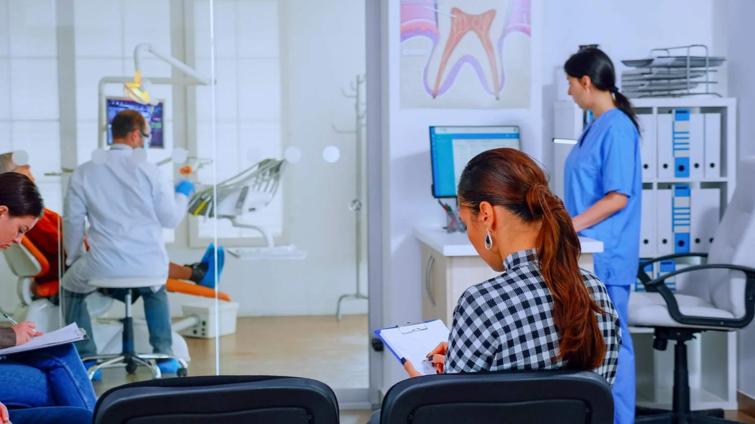 Dentists and Dental Clinics in Greater Noida West
