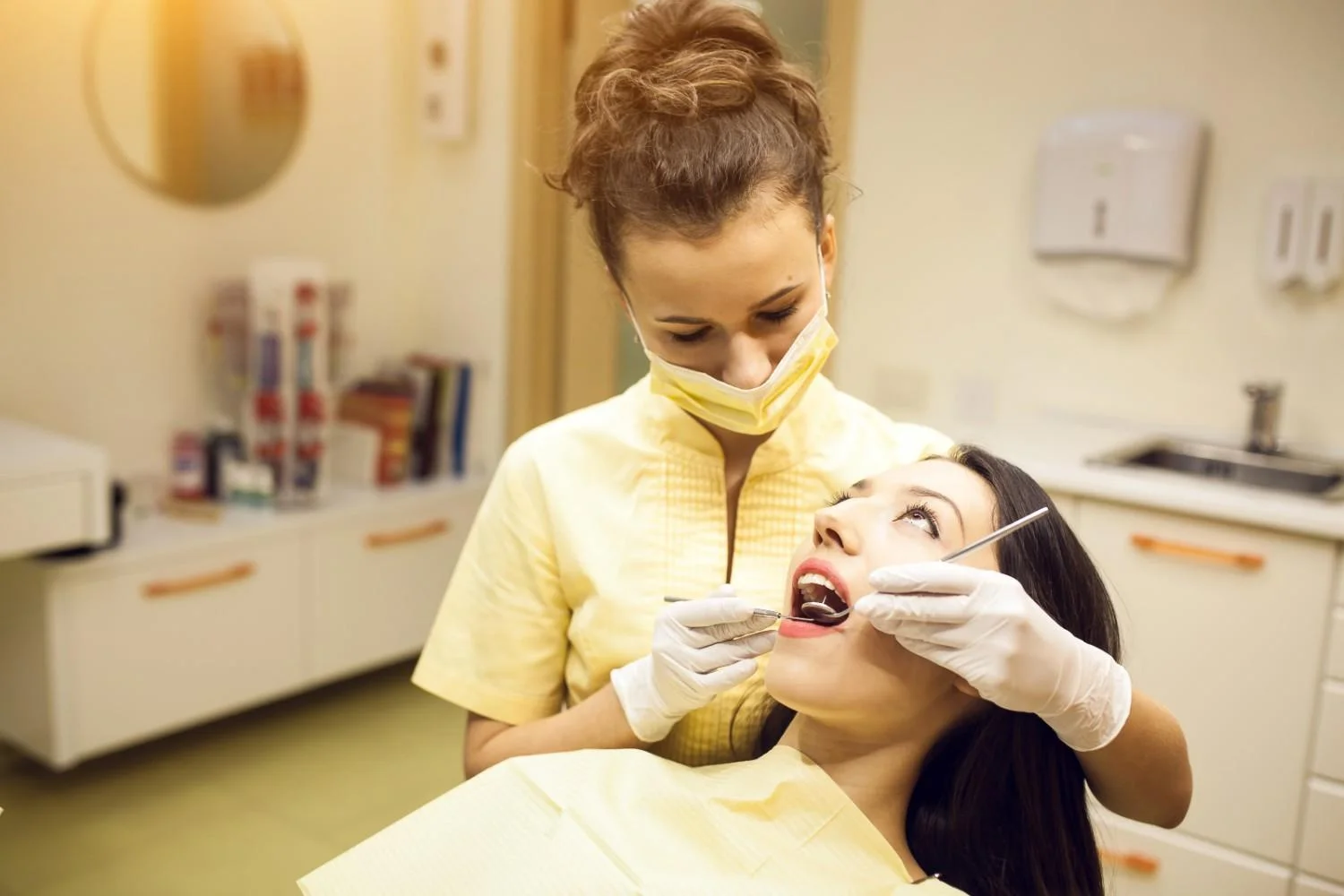 Best Tooth Extraction Clinic in Greater Noida