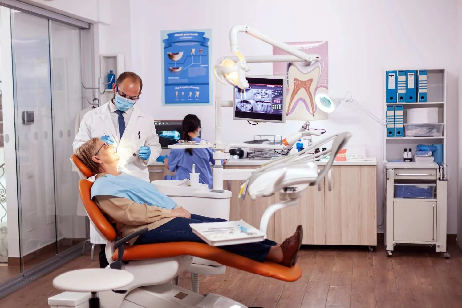 Best Dental Implant Clinic in Greater Noida